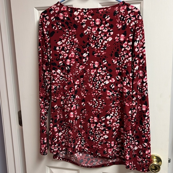 The limited shirt - Picture 2 of 2